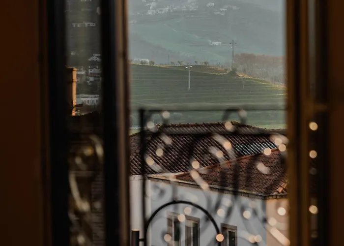 Primeiro Quartel - 5 *